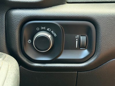 2024 RAM 3500 Tradesman 4WD | Aisin 6 Spd | Flat Bed
