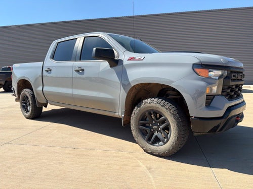 2024 Chevrolet Silverado 1500 Custom Trail Boss Z71 Off Road 2" Lift