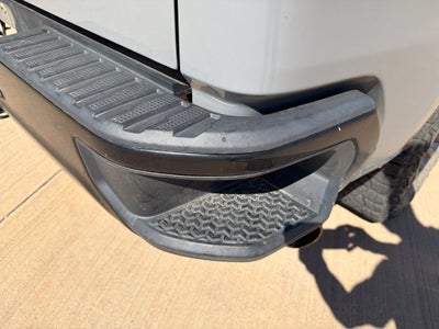 2024 Chevrolet Silverado 1500 Custom Trail Boss Z71 Off Road 2" Lift