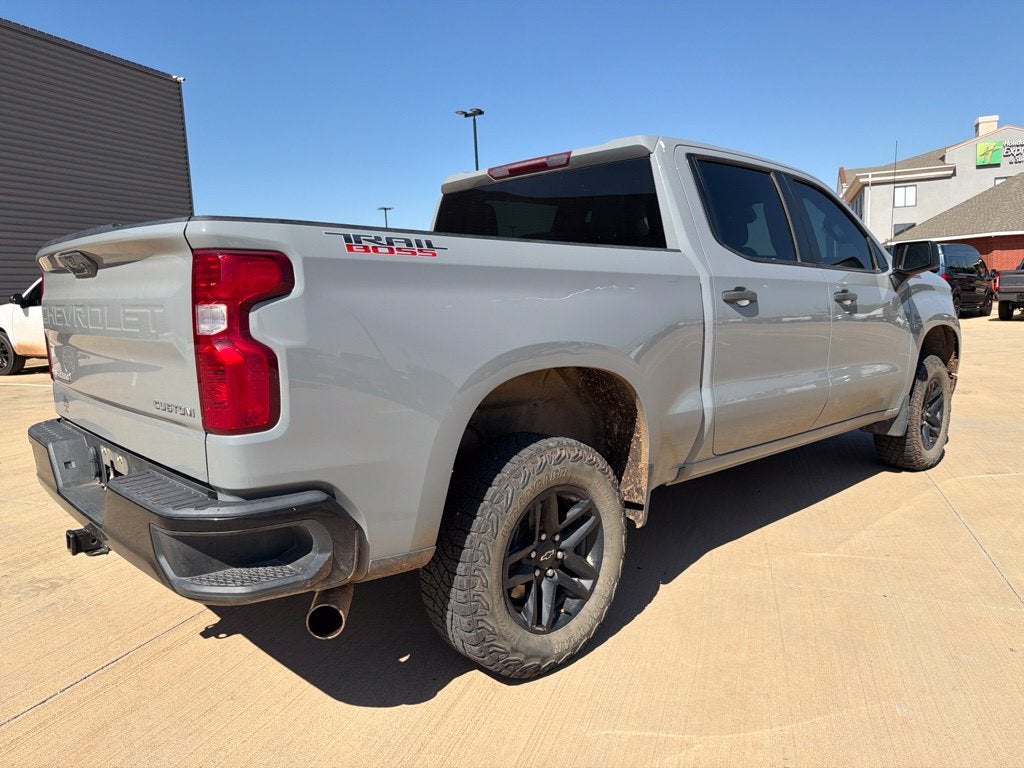 2024 Chevrolet Silverado 1500 Custom Trail Boss Z71 Off Road 2" Lift