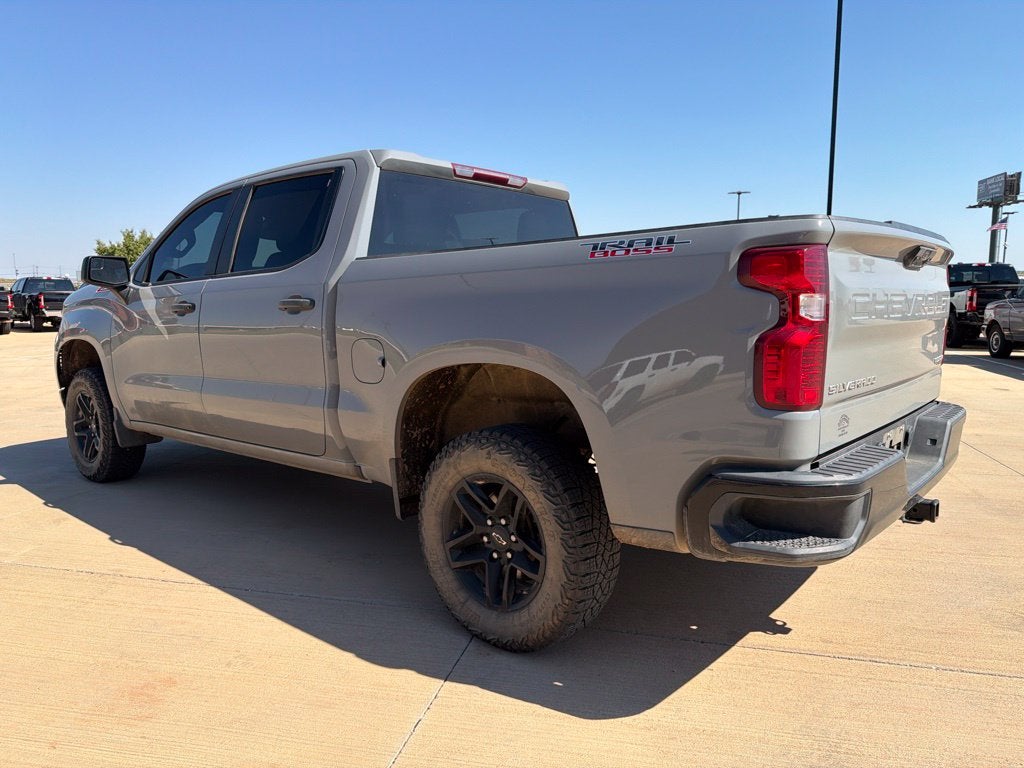 2024 Chevrolet Silverado 1500 Custom Trail Boss Z71 Off Road 2" Lift