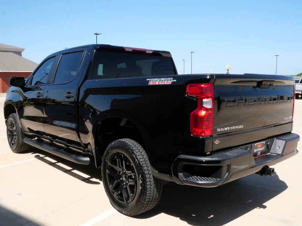 2025 Chevrolet Silverado 1500 Custom Trail Boss 4WD | TurboMax Blackout Pkg