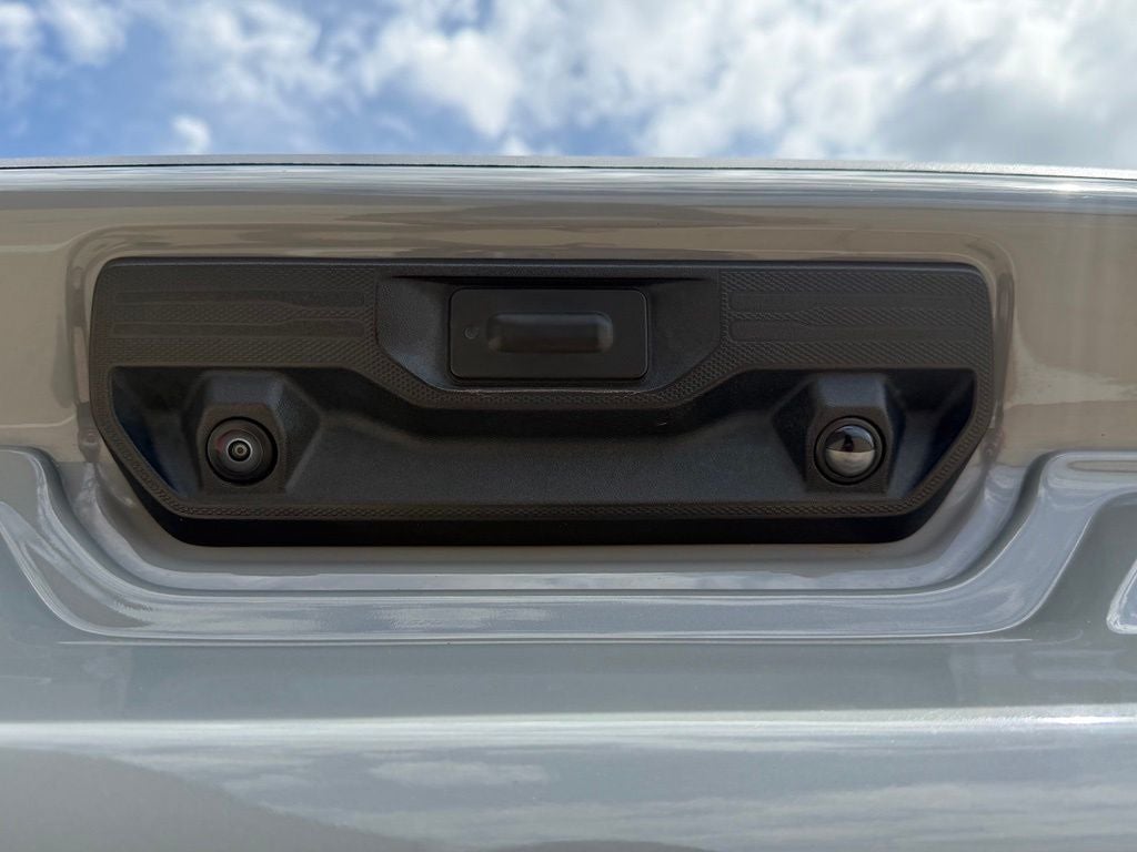 2024 Chevrolet Silverado 1500 LT Trail Boss Z71 | Preferred Equipment Pkg