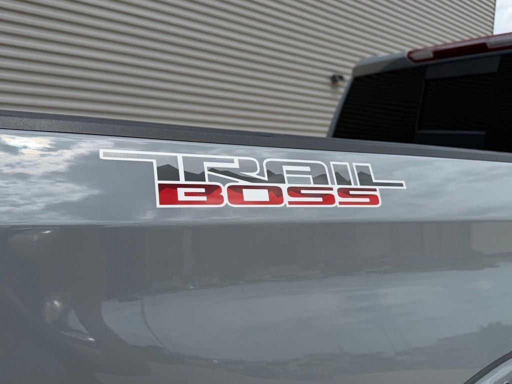 2024 Chevrolet Silverado 1500 LT Trail Boss Z71 | Preferred Equipment Pkg