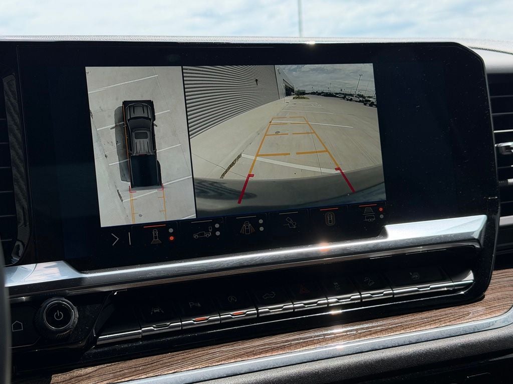 2024 Chevrolet Silverado 1500 LT Trail Boss Z71 | Preferred Equipment Pkg
