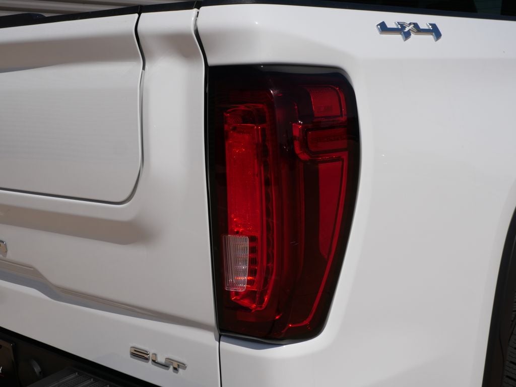 2025 GMC Sierra 1500 SLT 4WD | 5.3L V8
