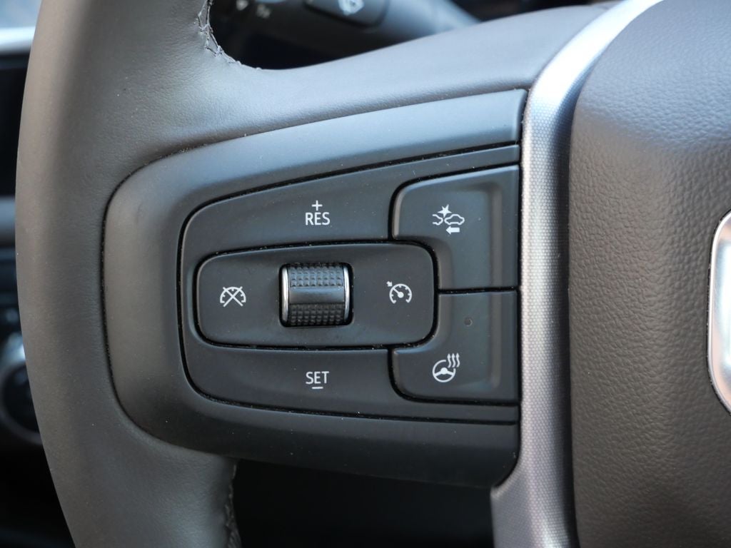 2025 GMC Sierra 1500 SLT 4WD | 5.3L V8