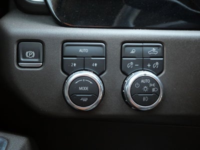 2025 GMC Sierra 1500 SLT 4WD | 5.3L V8