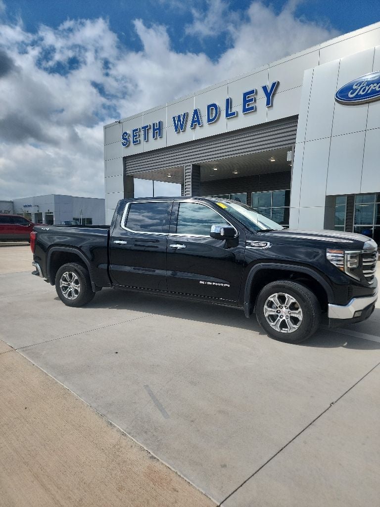 2025 GMC Sierra 1500 SLT