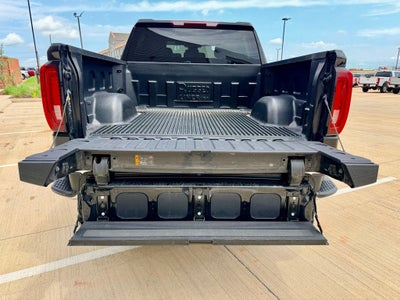 2025 GMC Sierra 1500 SLT 4WD | 5.3L V8