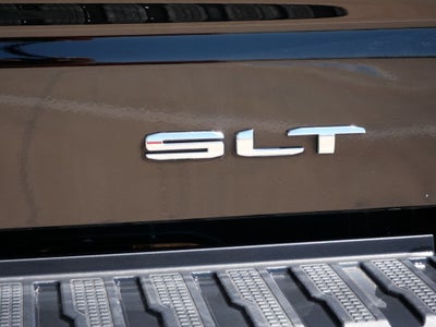2025 GMC Sierra 1500 SLT 4WD | 5.3L V8