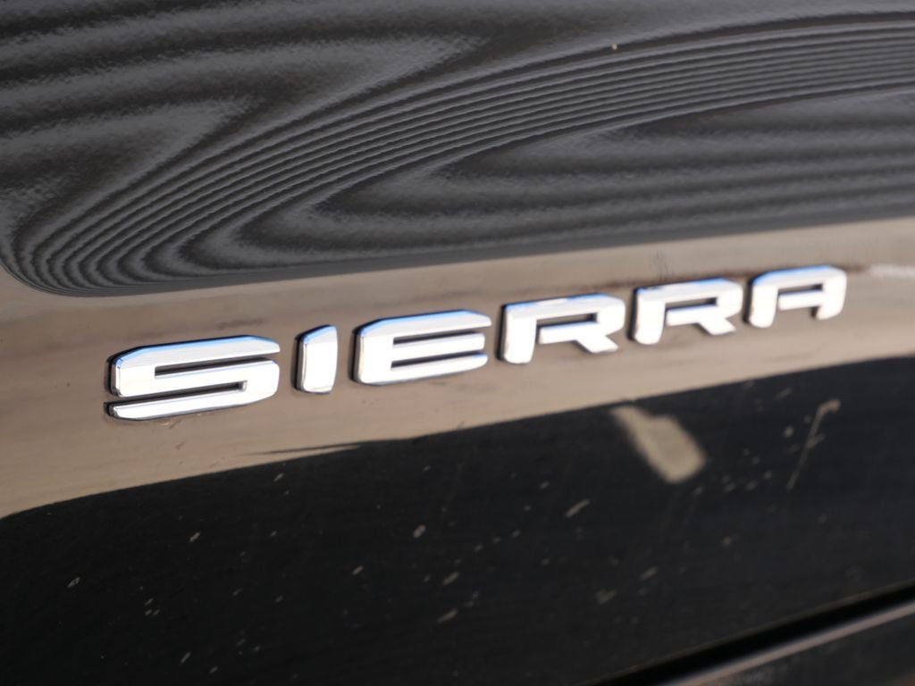 2025 GMC Sierra 1500 SLT 4WD | 5.3L V8