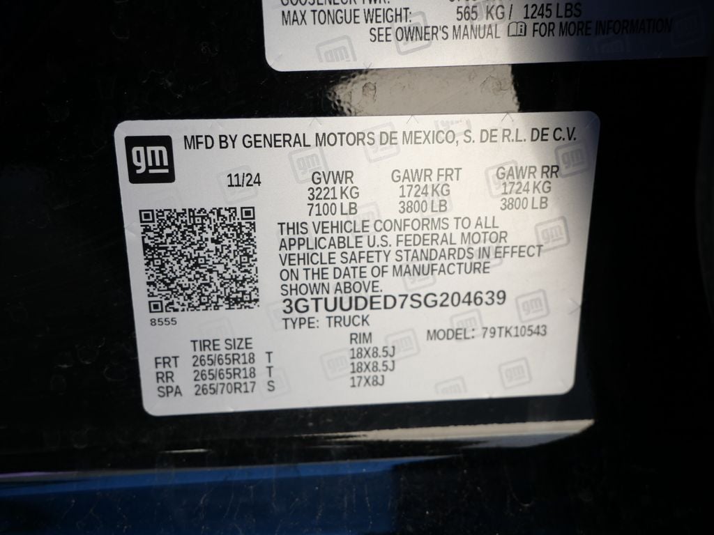 2025 GMC Sierra 1500 SLT 4WD | 5.3L V8