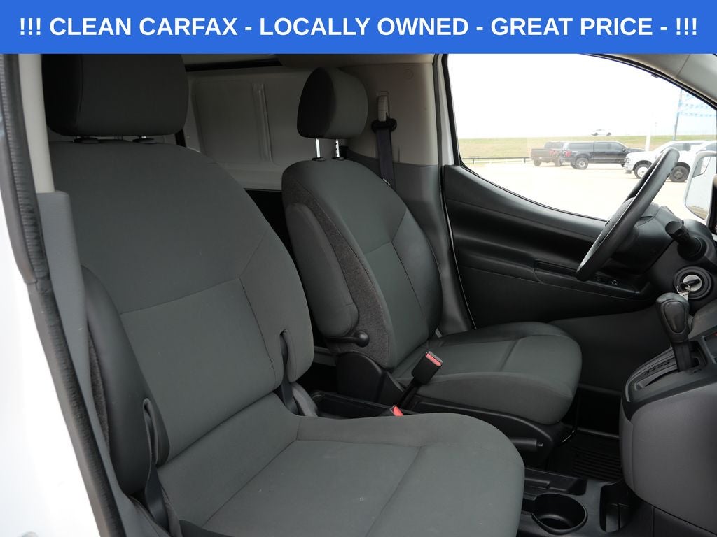 2015 Nissan NV200 SV Cargo Van