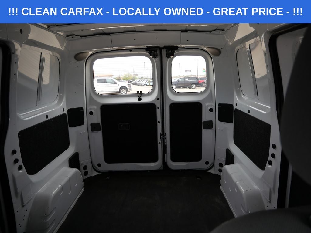 2015 Nissan NV200 SV Cargo Van