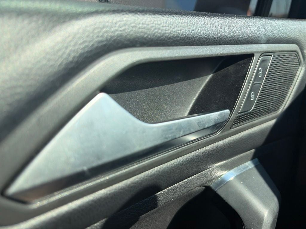 2019 Volkswagen Tiguan 2.0T SE
