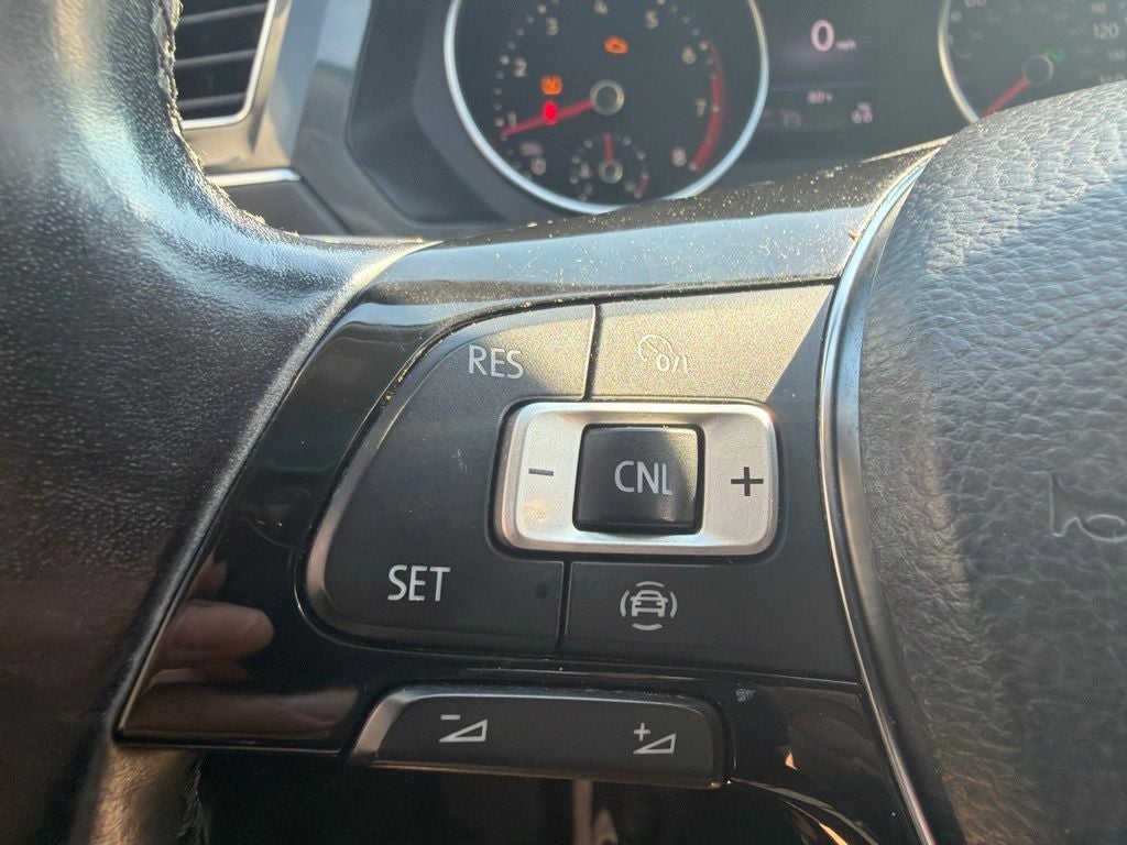 2019 Volkswagen Tiguan 2.0T SE