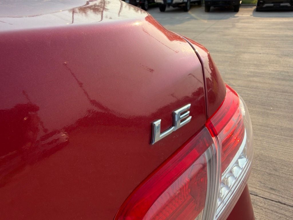 2011 Toyota Camry LE
