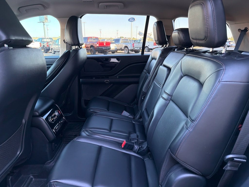 2023 Lincoln Aviator Standard AWD