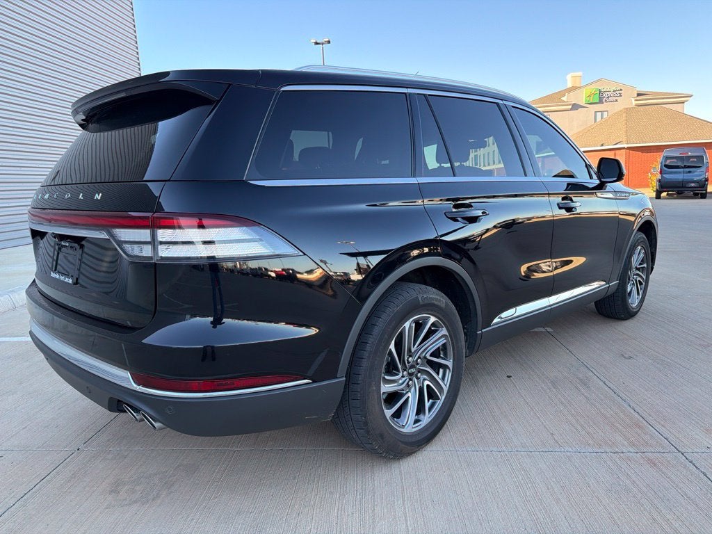 2023 Lincoln Aviator Standard AWD