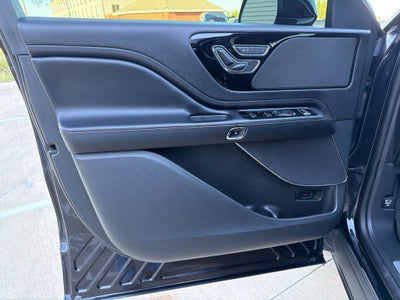 2023 Lincoln Aviator Standard AWD