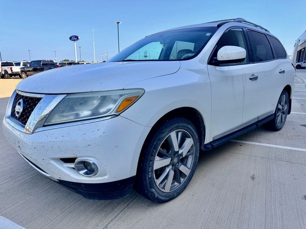 2013 Nissan Pathfinder Platinum 4WD | 7 Passenger