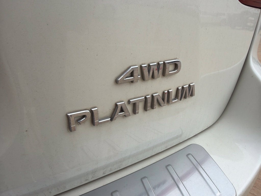 2017 Nissan Pathfinder Platinum 4WD | 7 Passenger