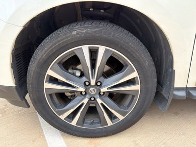 2017 Nissan Pathfinder Platinum 4WD | 7 Passenger