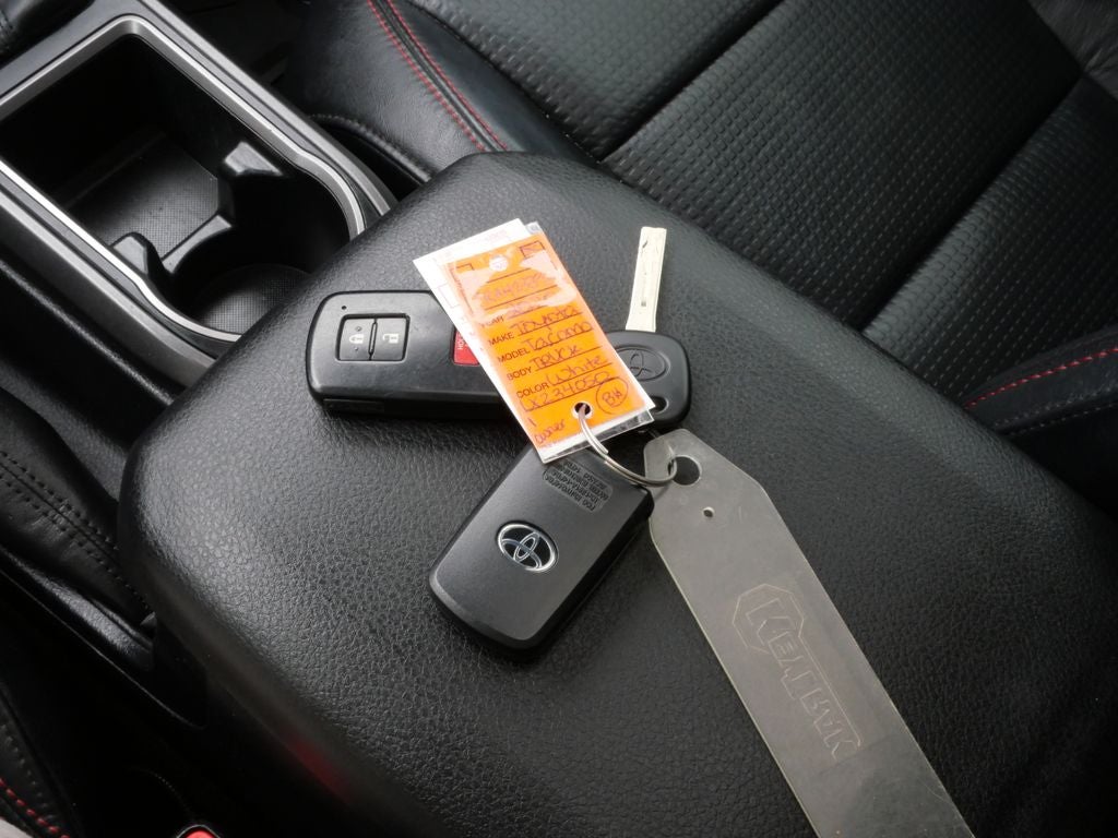 2020 Toyota Tacoma TRD Pro V6