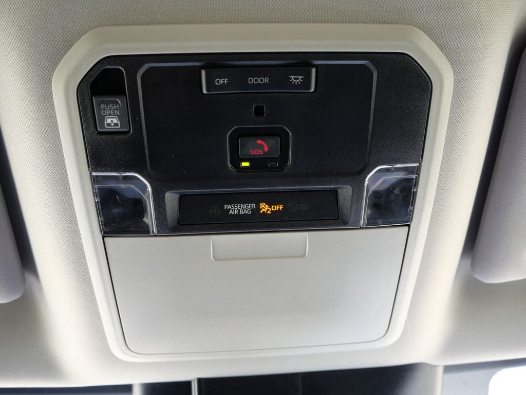 2022 Toyota Tundra SR5 4WD | All Terrain