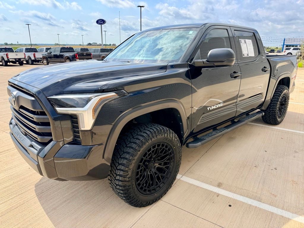 2022 Toyota Tundra SR5 4WD | All Terrain