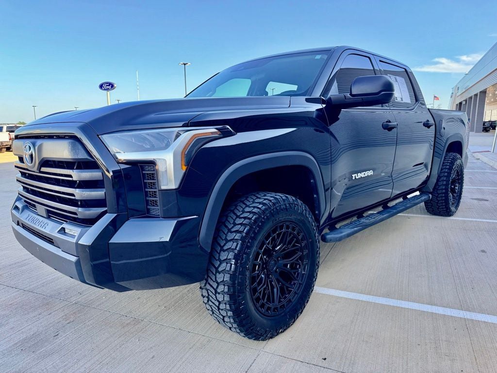 2022 Toyota Tundra SR5 4WD | All Terrain