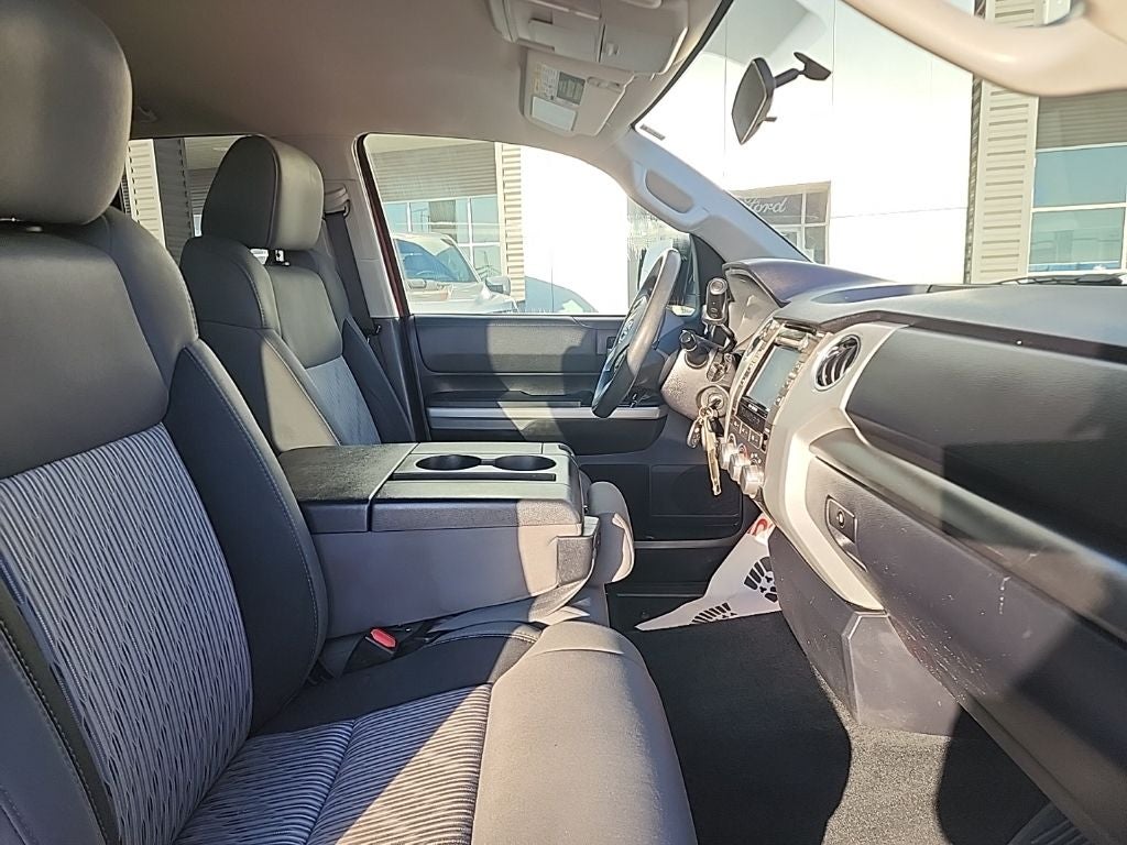 2017 Toyota Tundra Base