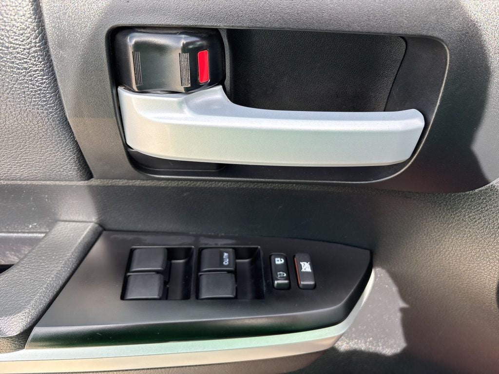 2017 Toyota Tundra Base