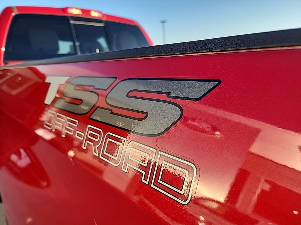 2017 Toyota Tundra Base