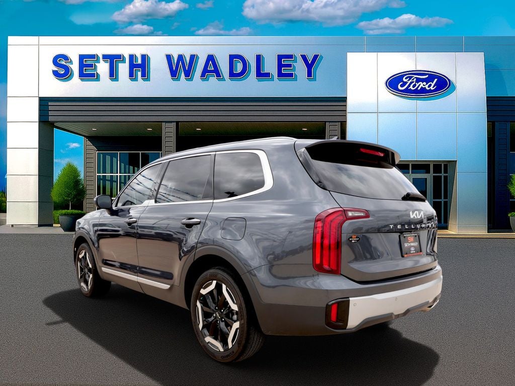 2023 Kia Telluride S 7 Passenger