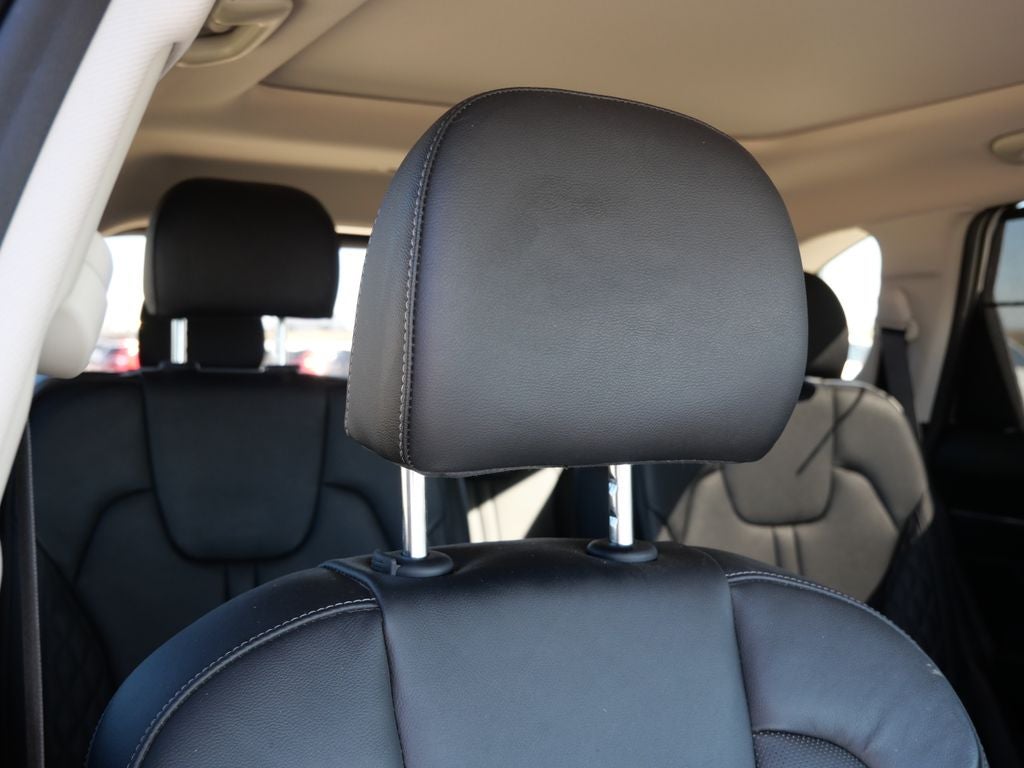 2023 Kia Sorento X-Line SX Prestige