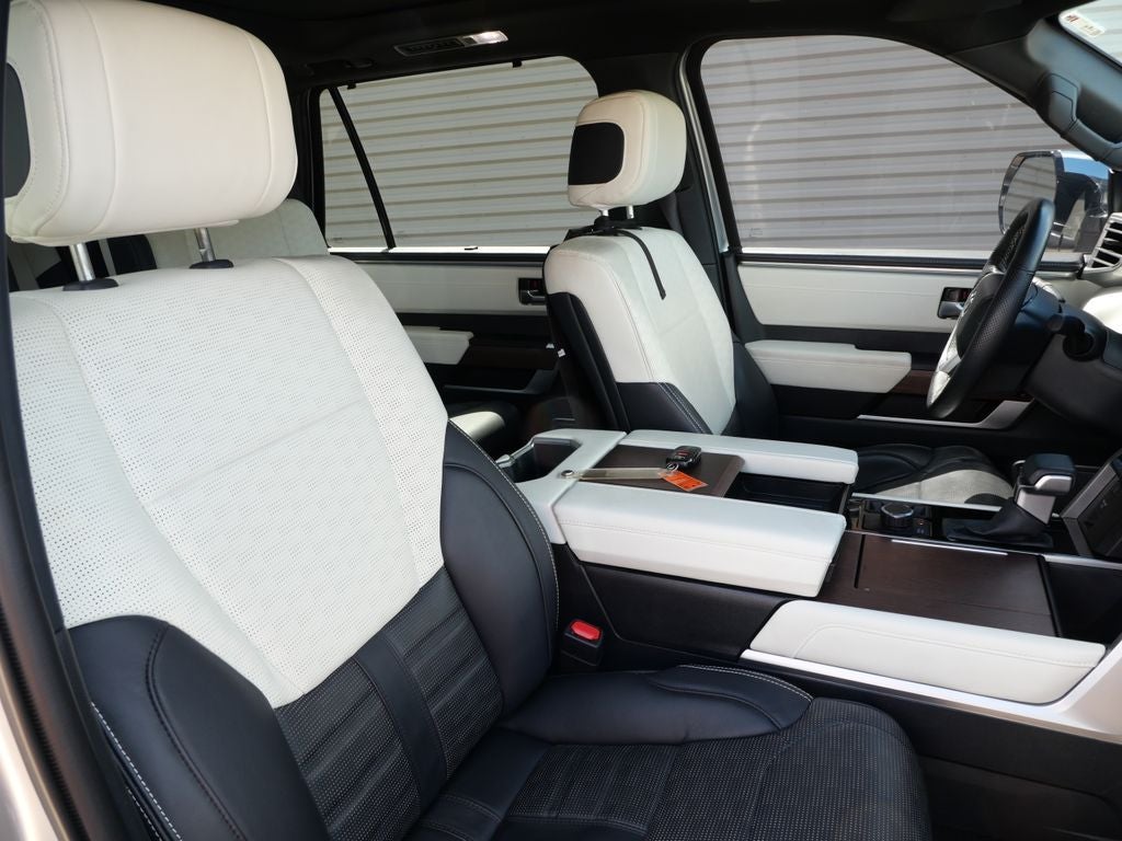 2024 Toyota Sequoia Capstone 4WD | 7 Passenger