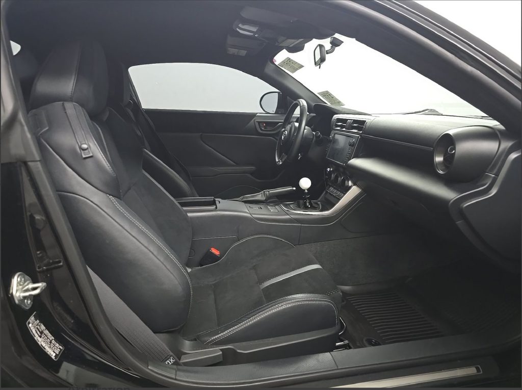 2024 Toyota GR86 Premium