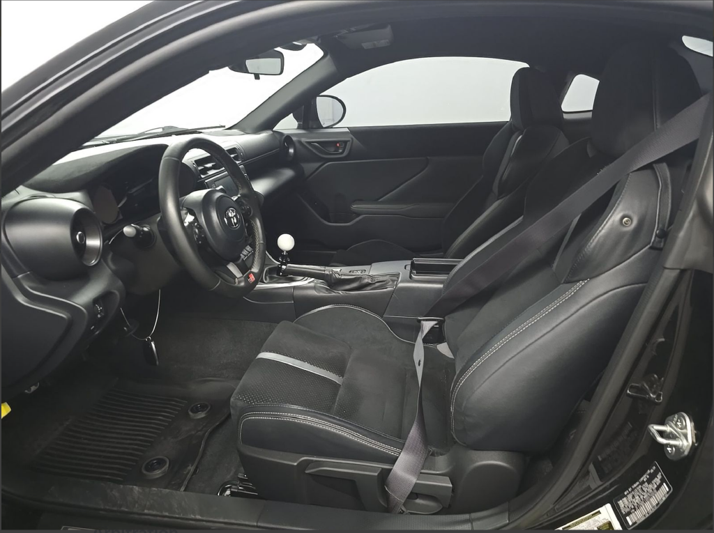 2024 Toyota GR86 Premium
