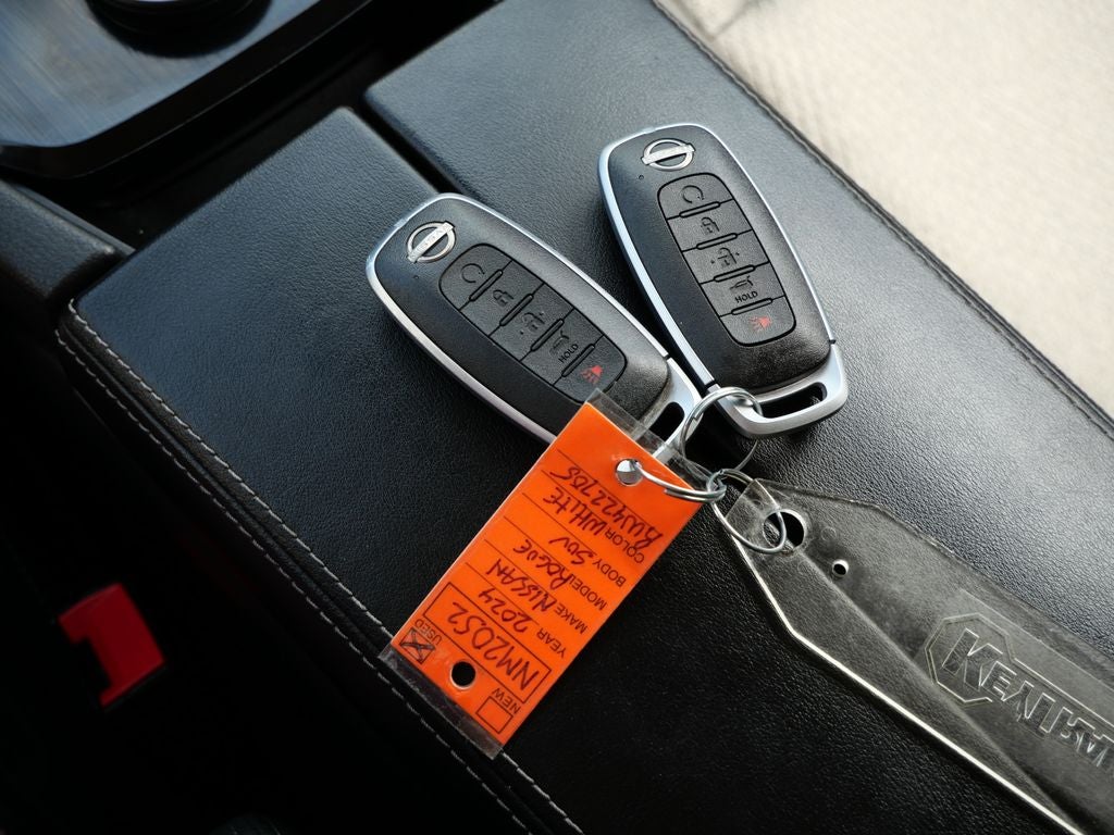 2024 Nissan Rogue SV AWD