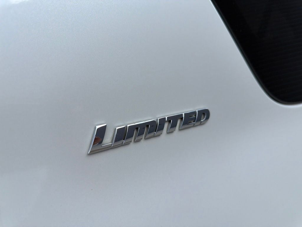 2016 Toyota 4Runner Limited 4WD | Luxury Pkg