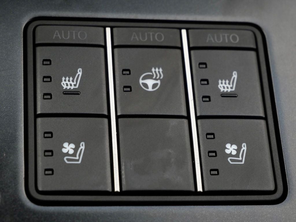 2023 Lexus UX 250h F SPORT Handling