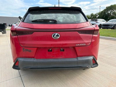 2023 Lexus UX 250h F SPORT Handling