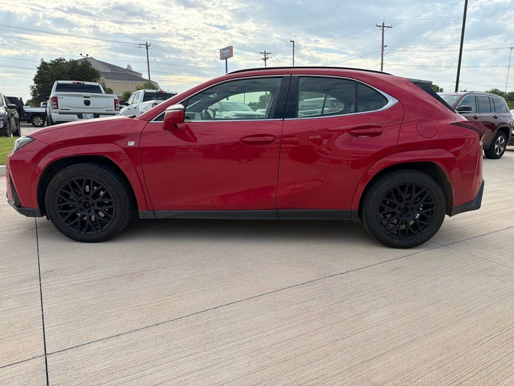 2023 Lexus UX 250h F SPORT Handling