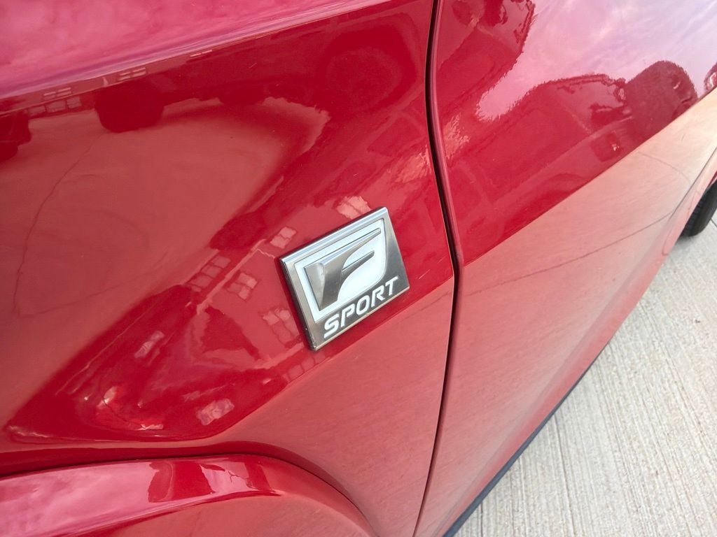 2023 Lexus UX 250h F SPORT Handling