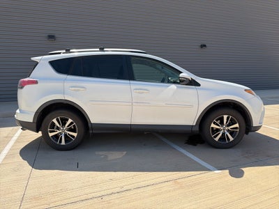 2016 Toyota RAV4 XLE ONE Owner