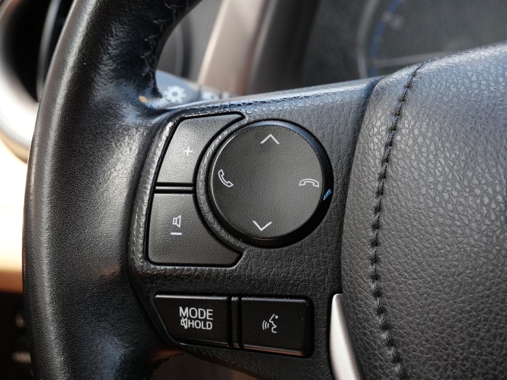 2016 Toyota RAV4 XLE ONE Owner