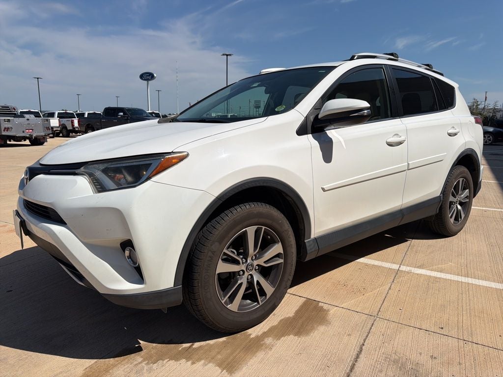 2016 Toyota RAV4 XLE ONE Owner