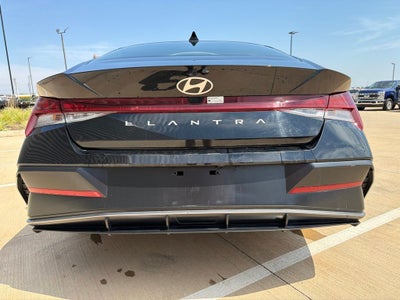 2025 Hyundai Elantra SEL Convenience